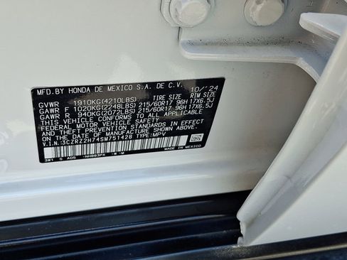 Certified 2025 Honda HR-V EX-L image 30