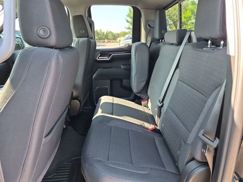 New 2026 GMC Sierra 1500 SLE w/ Preferred Package RWD image 38