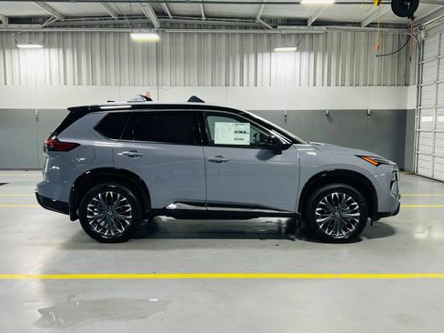 New 2026 Nissan Rogue Platinum w/ Platinum Premium Package AWD/4WD image 21