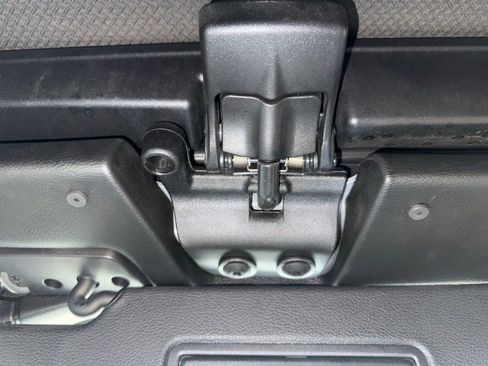 Used 2023 Jeep Gladiator Rubicon w/ Cold Weather Group image 35