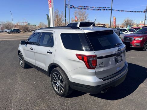 Used 2018 Ford Explorer Sport image 34