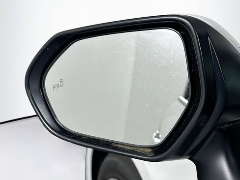 Used 2026 Toyota Corolla LE FWD image 16