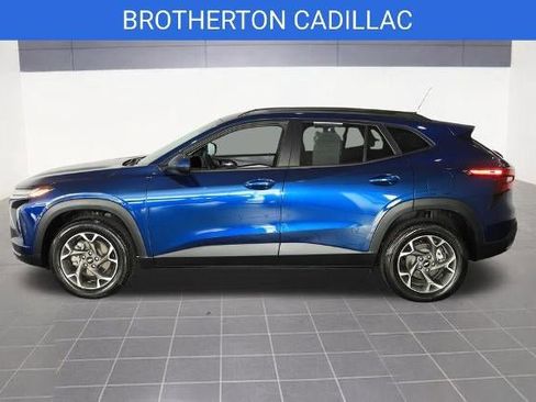 Certified 2024 Chevrolet Trax LT w/ Driver Confidence Package FWD image 3