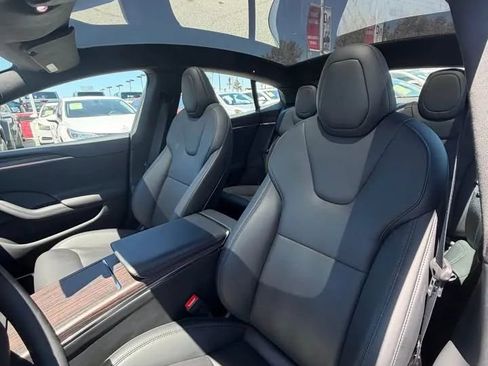 Used 2026 Tesla Model S AWD/4WD image 8