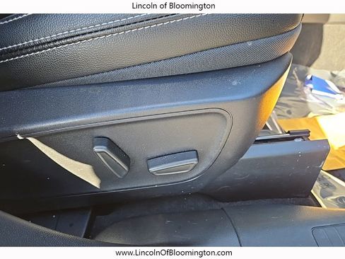 Used 2025 Ford Escape Platinum w/ Premium Technology Package image 51