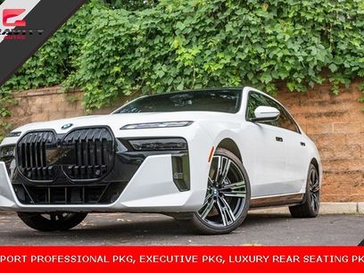 Used 2023 BMW i7 xDrive60 w/ Executive Package 2