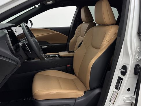 Used 2025 Lexus RX 350 FWD w/ Technology Package image 14