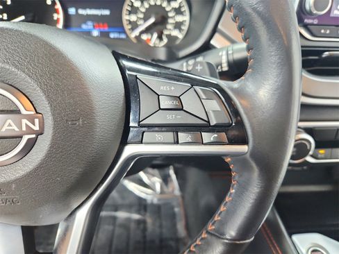Used 2023 Nissan Altima 2.5 SR image 27