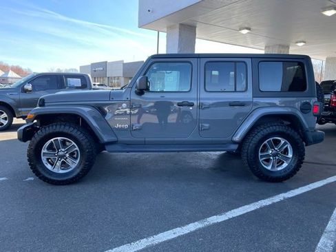 Used 2020 Jeep Wrangler Unlimited Sahara w/ Cold Weather Group image 8