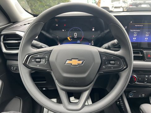 New 2026 Chevrolet TrailBlazer LT w/ LPO, Blackout Package image 19