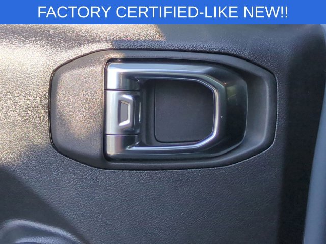 Certified 2025 Jeep Gladiator Rubicon w/ Convenience Group AWD/4WD image 26