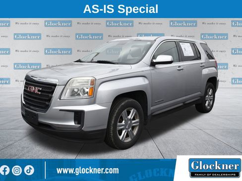 Used 2016 GMC Terrain SLE image 1
