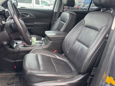 Used 2019 Chevrolet Traverse Premier image 10