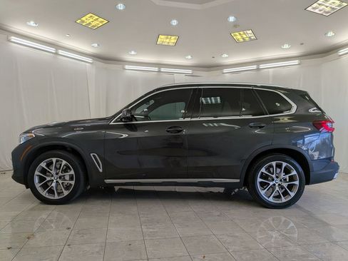 Used 2023 BMW X5 xDrive40i w/ Executive Package image 5