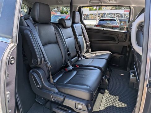 Used 2024 Honda Odyssey Touring image 30