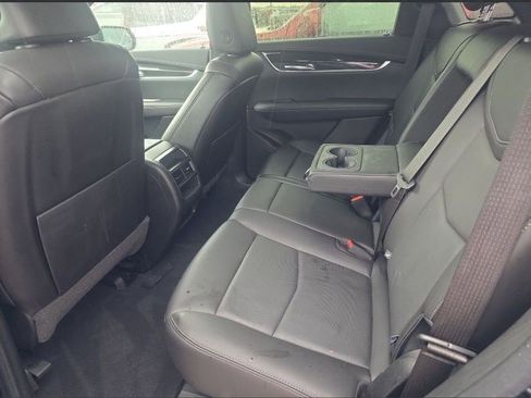 Used 2021 Cadillac XT5 Premium Luxury image 25