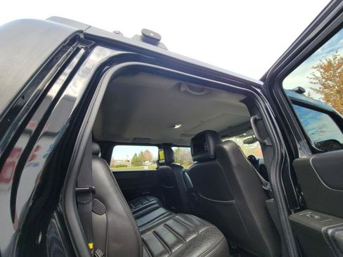 Used 2005 HUMMER H2 SUT w/ Preferred Equipment Group image 62