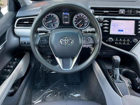 Certified 2018 Toyota Camry LE FWD image 14