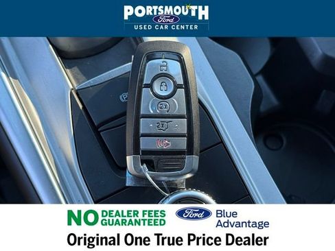 Certified 2022 Ford Explorer XLT w/ Equipment Group 202A image 13