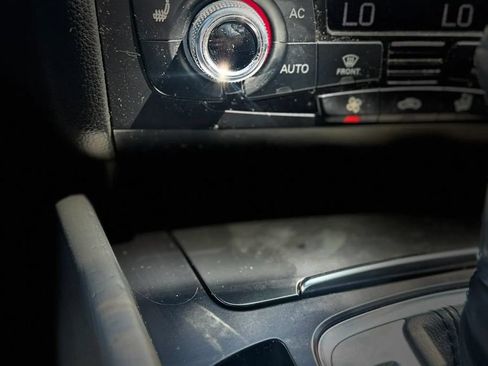 Used 2013 Audi Q5 3.0T Prestige w/ Prestige Pkg AWD/4WD image 41