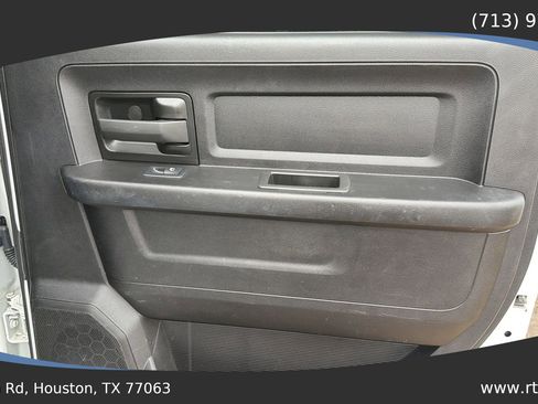 Used 2022 RAM 2500 Tradesman w/ Chrome Appearance Group AWD/4WD image 35