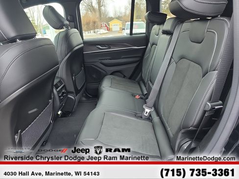 New 2026 Jeep Grand Cherokee Altitude AWD/4WD image 26