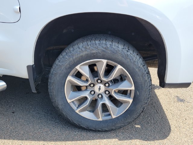 Used 2020 Chevrolet Silverado 1500 RST w/ All-Star Edition RWD image 14