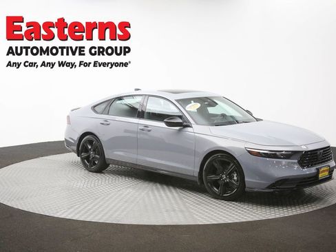Used 2023 Honda Accord Sport image 46