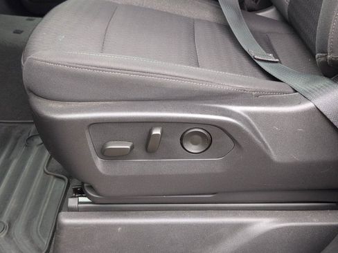 Used 2025 Chevrolet Silverado 1500 Custom w/ LPO, Dark Essentials Package AWD/4WD image 13