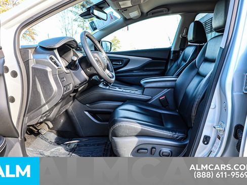Used 2023 Nissan Murano SV image 17