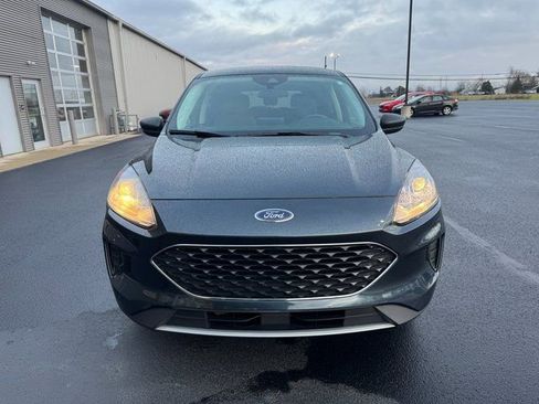 Used 2022 Ford Escape SE w/ Convenience Package image 2