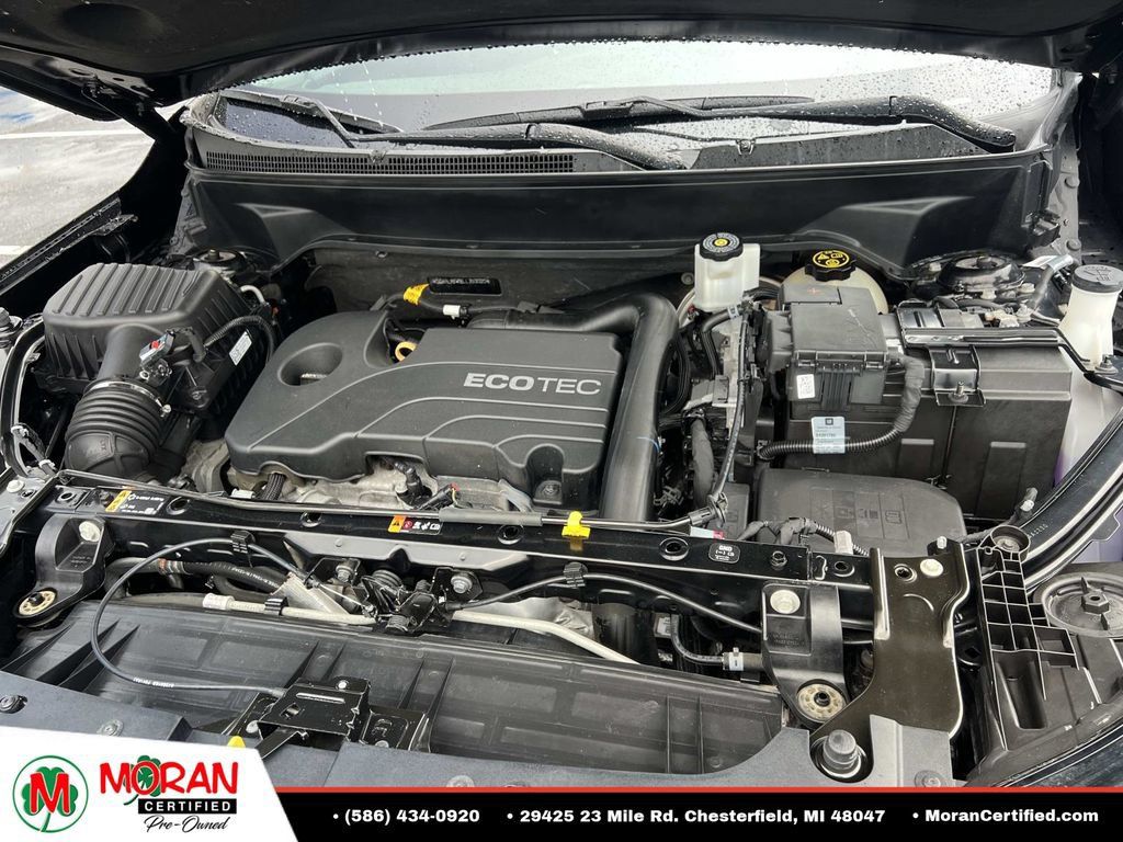 Used 2020 GMC Terrain SLE w/ Driver Convenience Package FWD image 11