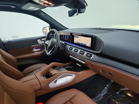 Certified 2025 Mercedes-Benz GLE 350 4MATIC image 13
