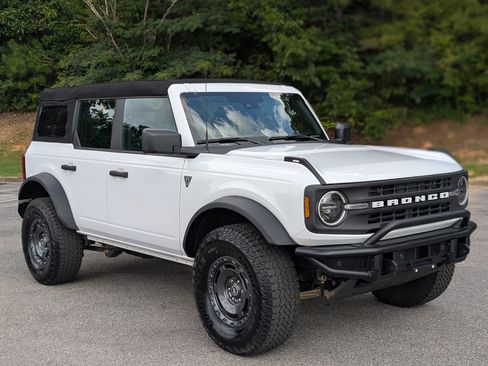 Used 2025 Ford Bronco 4-Door w/ Sasquatch Package AWD/4WD image 11