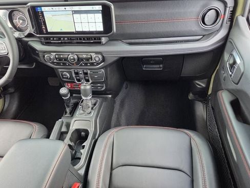 Used 2025 Jeep Wrangler Unlimited Rubicon w/ Safety Group image 21