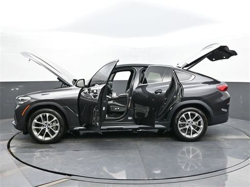 Used 2020 BMW X6 xDrive40i w/ Premium Package image 68