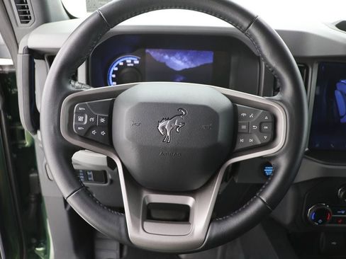 Used 2024 Ford Bronco Black Diamond AWD/4WD image 17