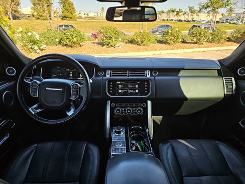 Used 2016 Land Rover Range Rover HSE image 22
