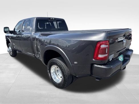 Used 2023 RAM 3500 Limited AWD/4WD image 3