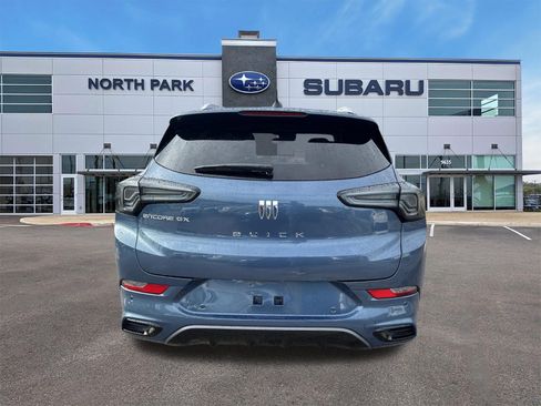 Used 2025 Buick Encore GX Avenir w/ Avenir Convenience Package FWD image 4