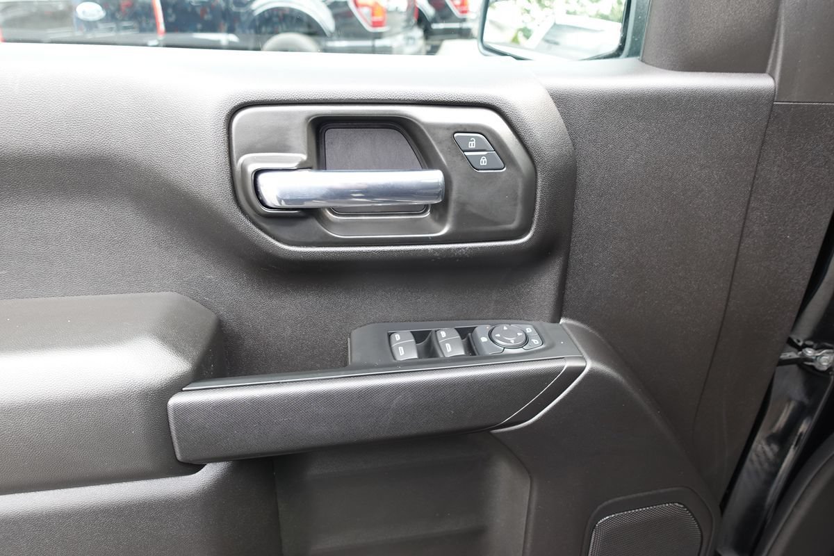 Used 2024 Chevrolet Silverado 1500 Custom AWD/4WD image 15