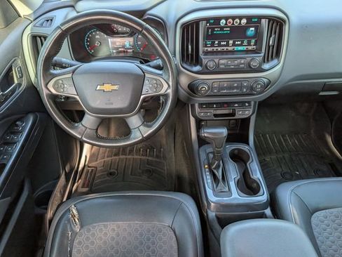 Used 2016 Chevrolet Colorado Z71 AWD/4WD image 6