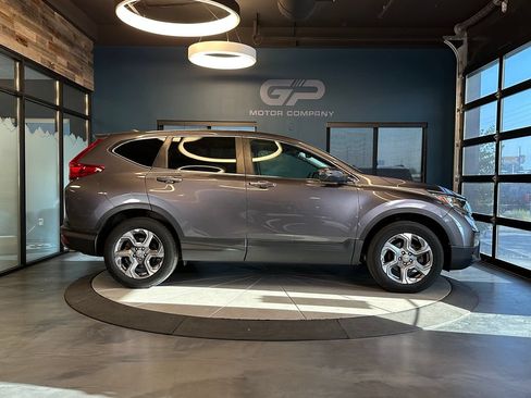 Used 2019 Honda CR-V EX image 2
