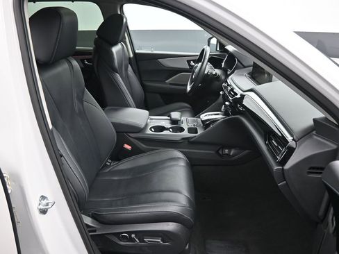 Used 2023 Acura MDX SH-AWD w/ Technology Package image 26