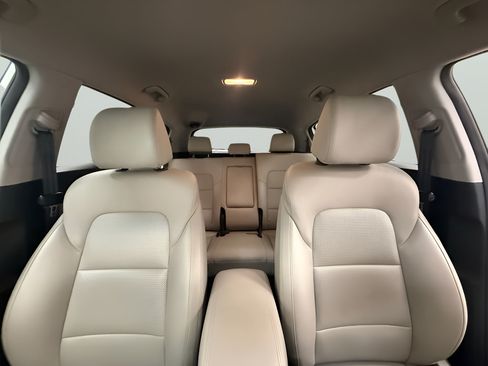 Used 2021 Kia Sportage EX FWD image 31