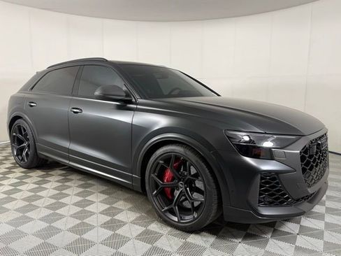 Used 2026 Audi RS Q8 performance image 9