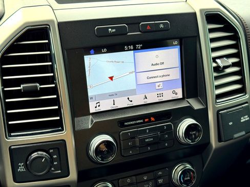 Used 2019 Ford F150 Platinum image 26