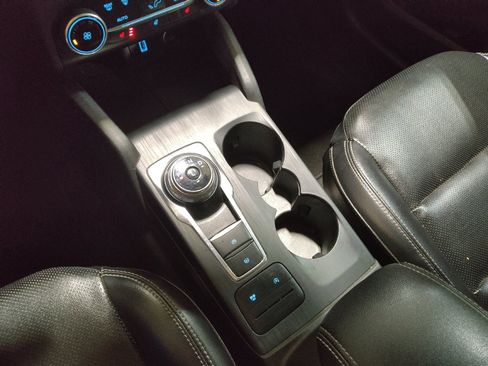 Used 2020 Ford Escape SEL FWD image 26