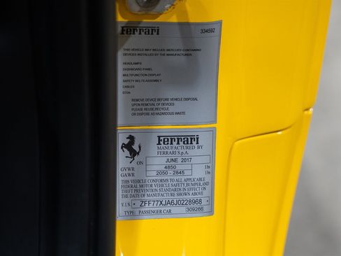 Used 2018 Ferrari California T image 30