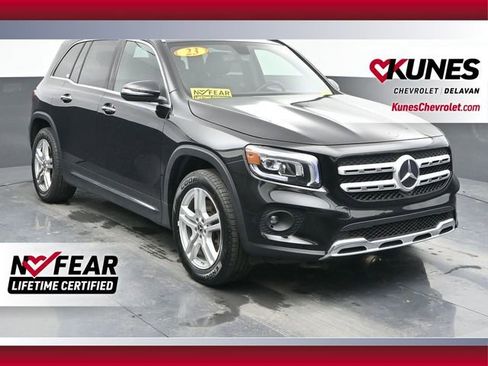 Used 2023 Mercedes-Benz GLB 250 4MATIC image 1